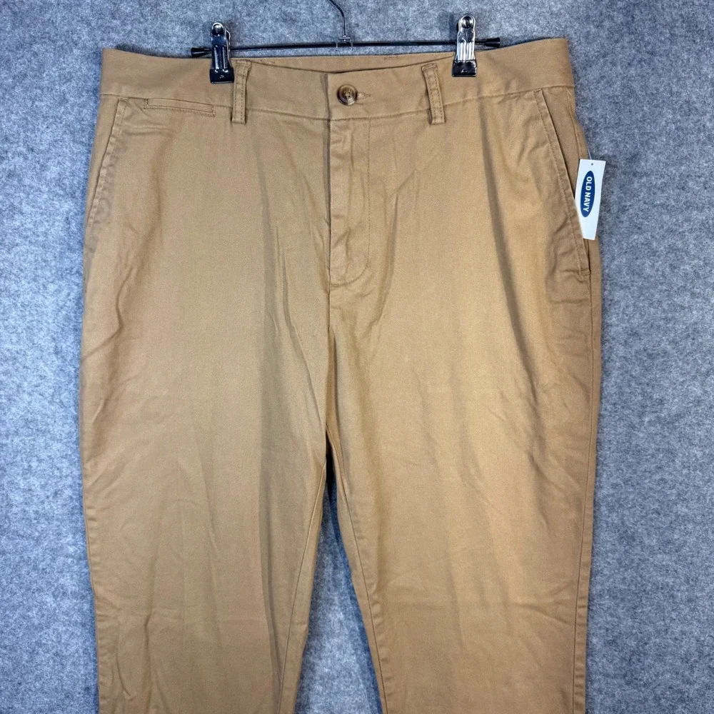 Old‎ Navy Mens Ultimate Athletic Built In Flex Khaki Chino Pants 33x32
